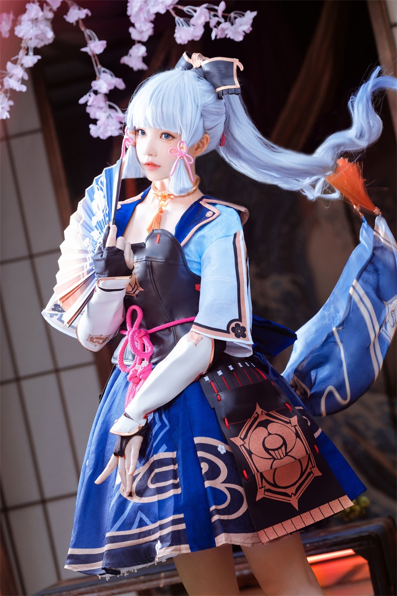 网红Coser@桜桃喵 神里绫华 [34P/483MB] 网红写真-第2张