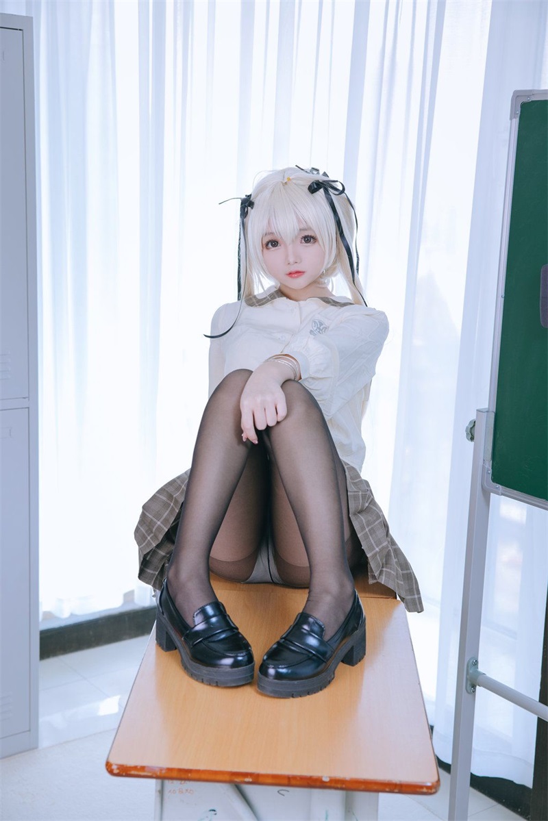 网红Coser@日奈娇 穹妹 [191P/2.18GB] 网红写真-第1张