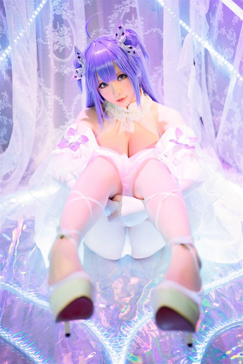 网红Coser@星之迟迟@独角兽 [24P/97MB] 网红写真-第1张