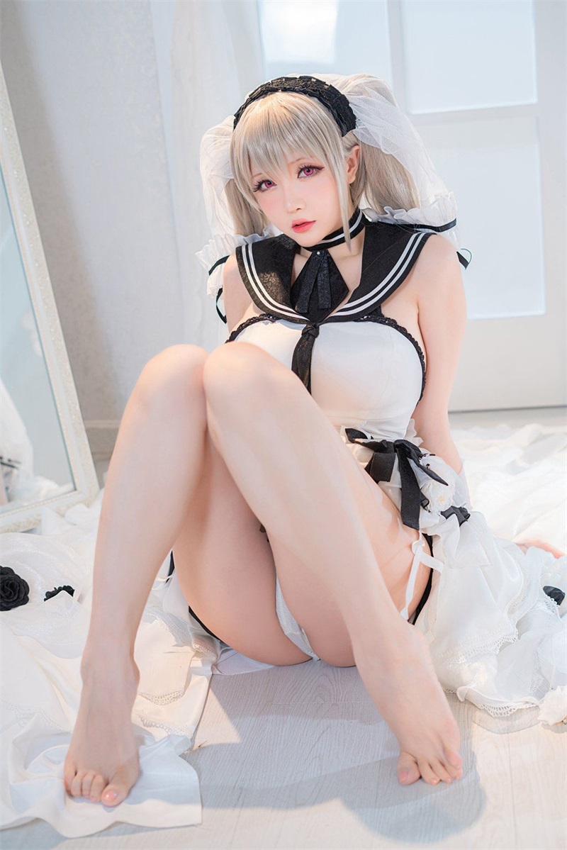 网红Coser@星之迟迟@可畏 [20P/67MB] 网红写真-第1张