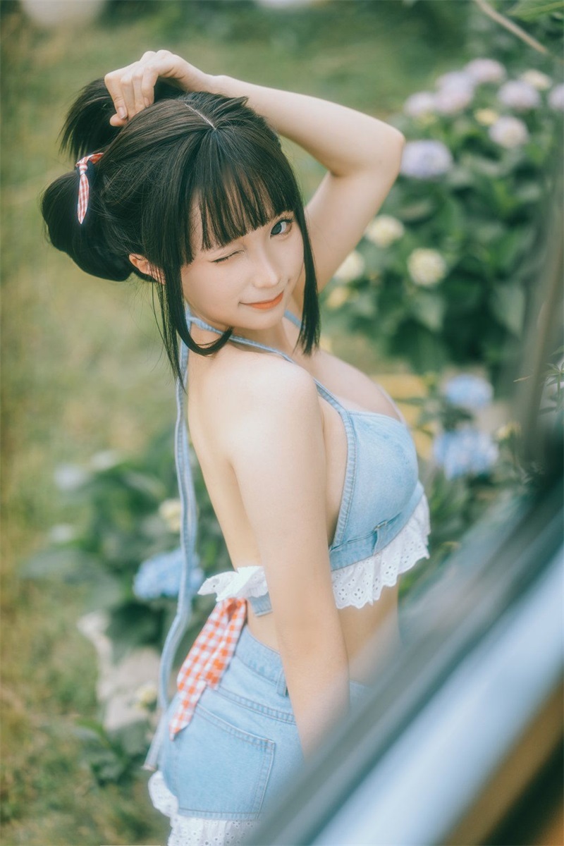 网红Coser@蠢沫沫 大巴车 [130P/1.28GB] 网红写真-第2张