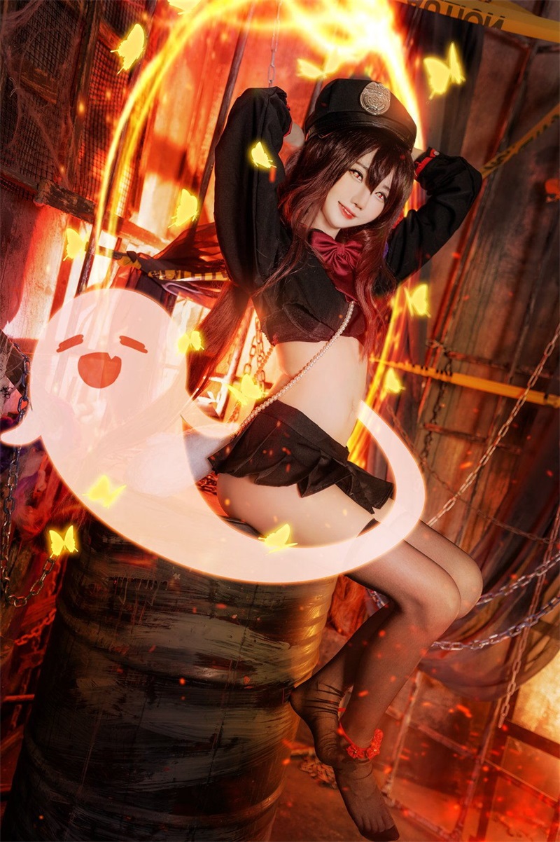 网紅Coser@Sally Dorasnow Hu-Tao[44P/263MB] 网红写真-第1张