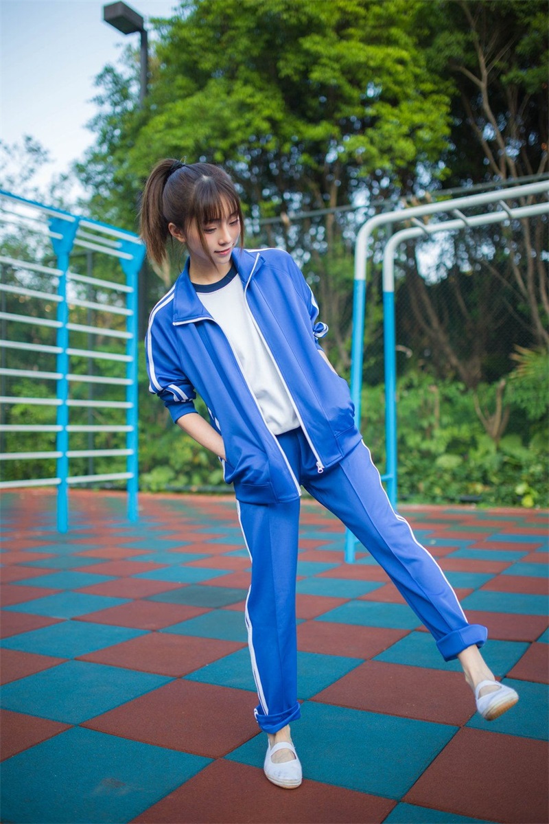 人气Coser@Kitaro_绮太郎 运动服女孩4 [11P-41MB] 网红写真-第1张