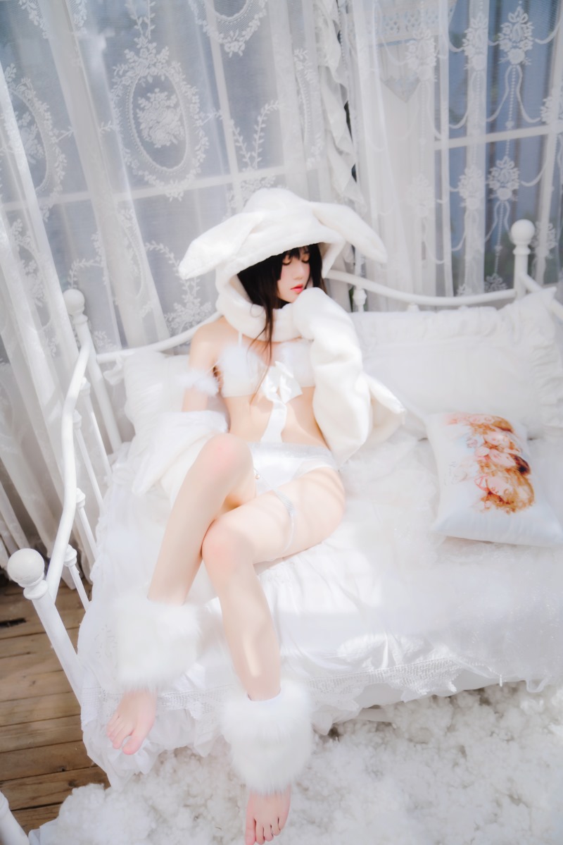 人气Coser@桜桃喵 小白兔 [97P/1.37GB] 网红写真-第4张