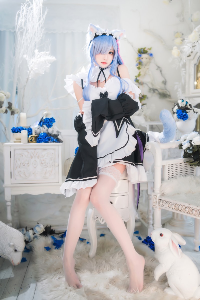 人气Coser@桜桃喵 长发蕾姆02 [44P/684MB] 网红写真-第2张