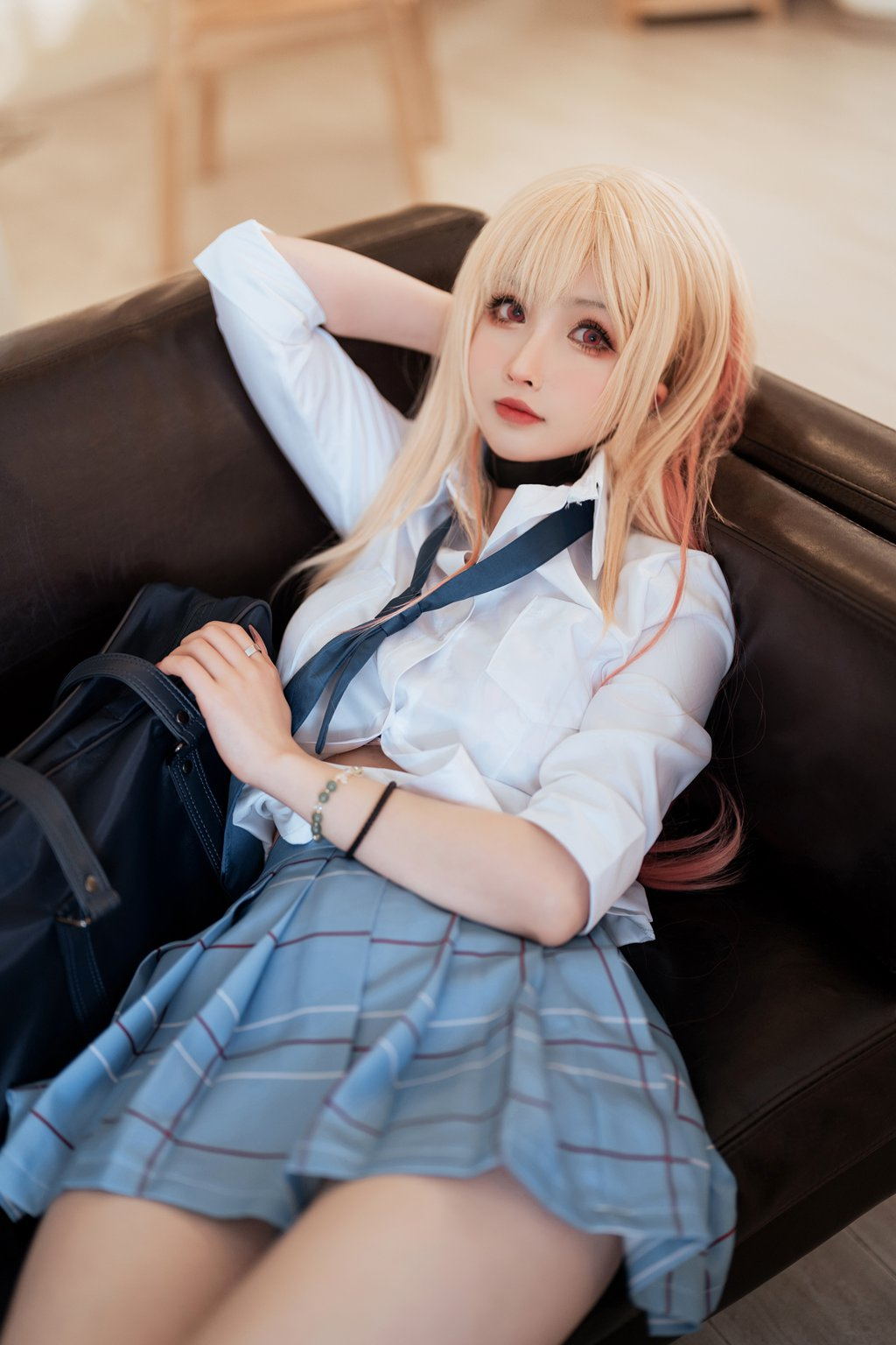 知名动漫Coser@rioko凉凉子 更衣人偶 本番 [67P/3V/930MB] 网红写真-第1张