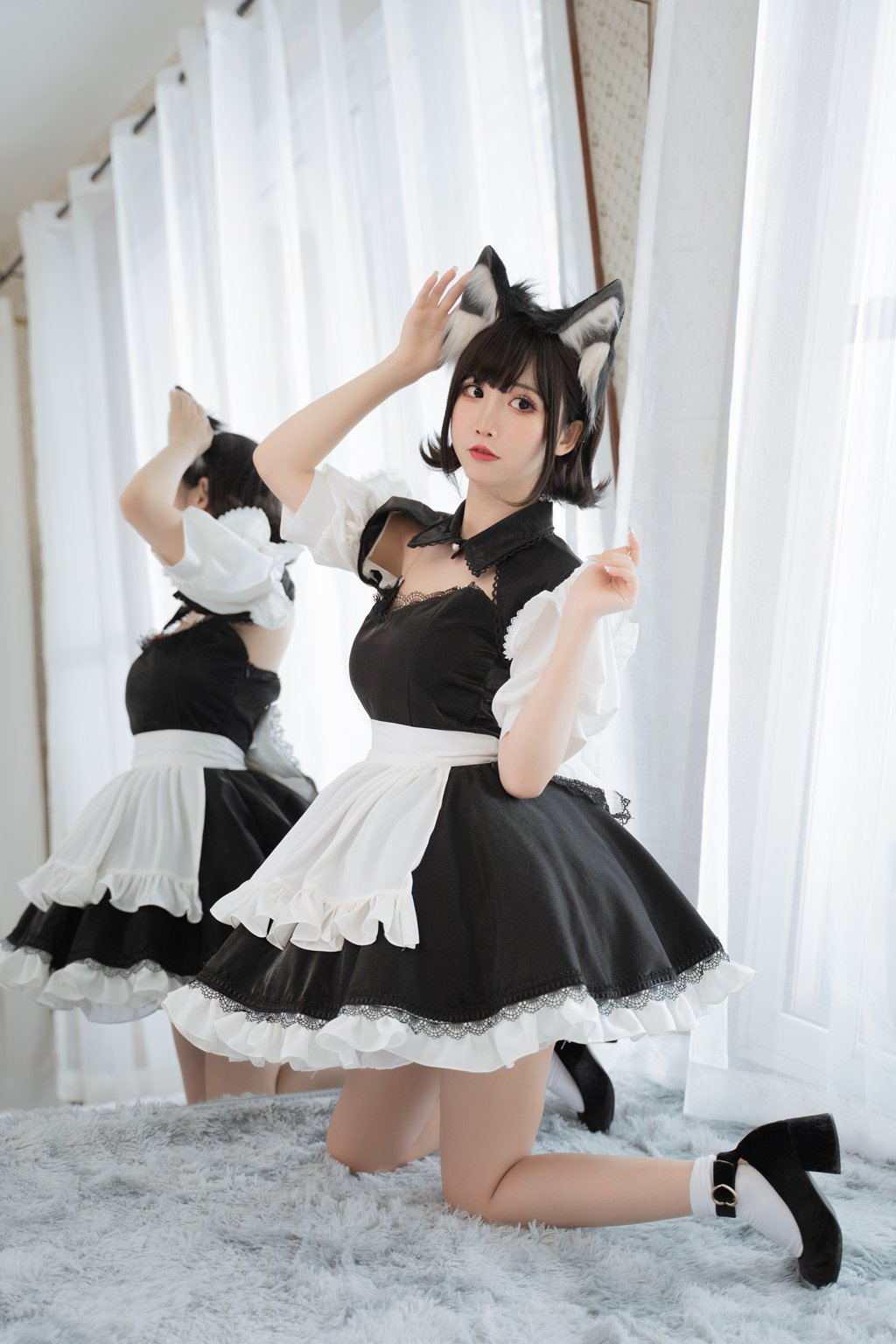 人气动漫Coser@面饼仙儿 开胸女仆 [17P/115MB] 网红写真-第1张