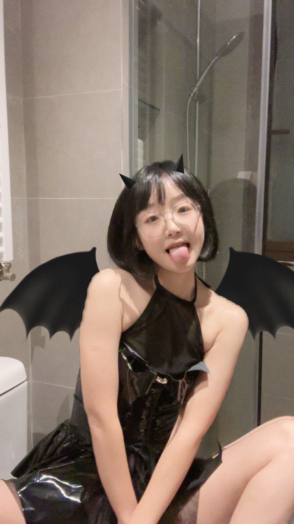 动漫博主@胜利的小生活微密圈系列 026-嘉宾-小蝙蝠 [12P/25MB] 网红写真-第2张