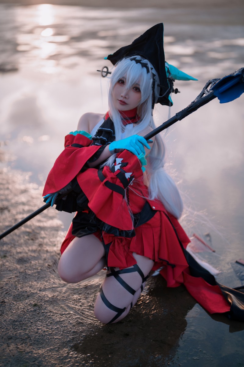 人气动漫Coser@面饼仙儿 浊心斯卡蒂 [15P/168MB] 网红写真-第2张