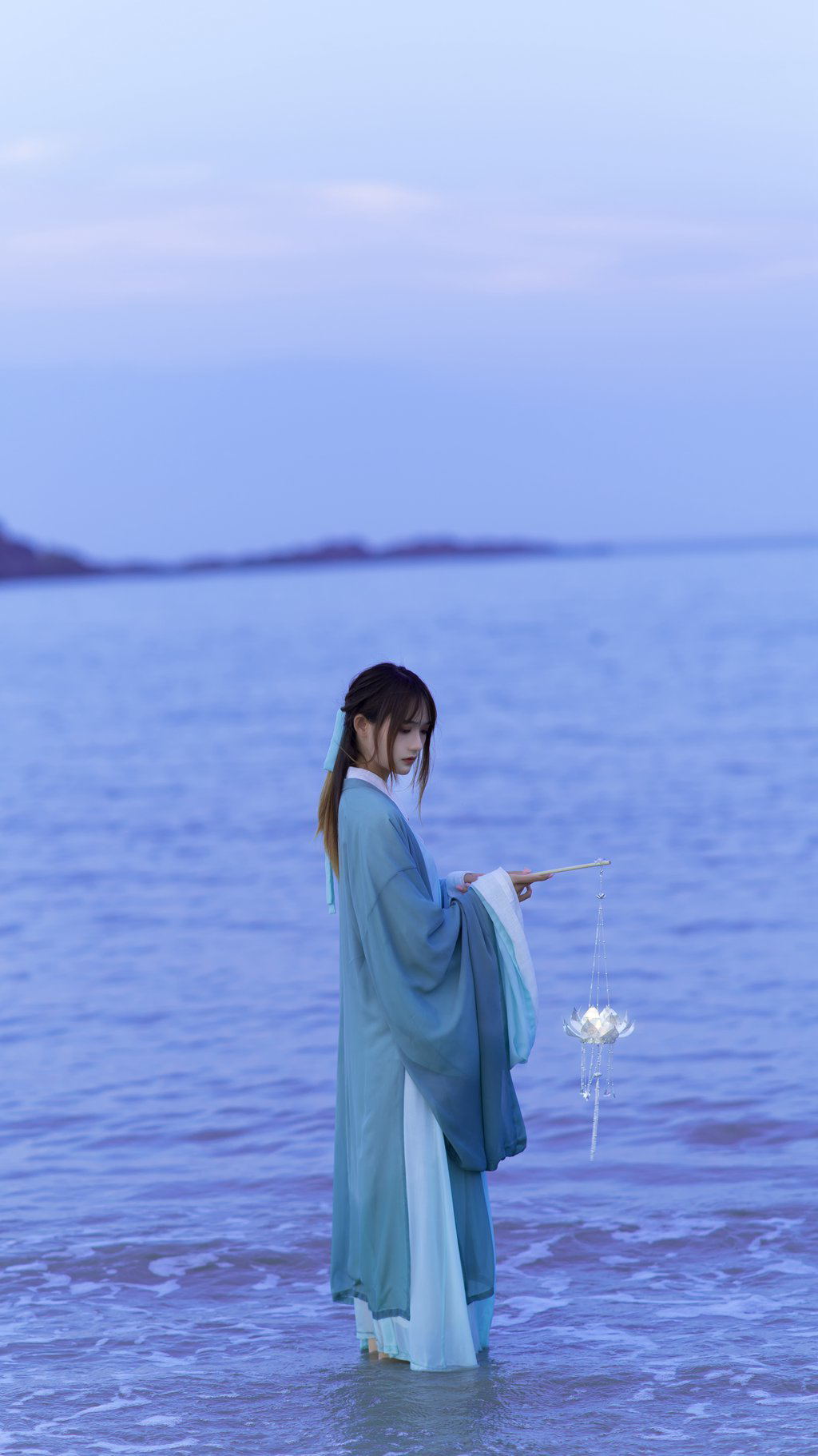 人气Coser@兔子Zzz不吃胡萝卜 无妄海[21P/265MB] 网红写真-第4张