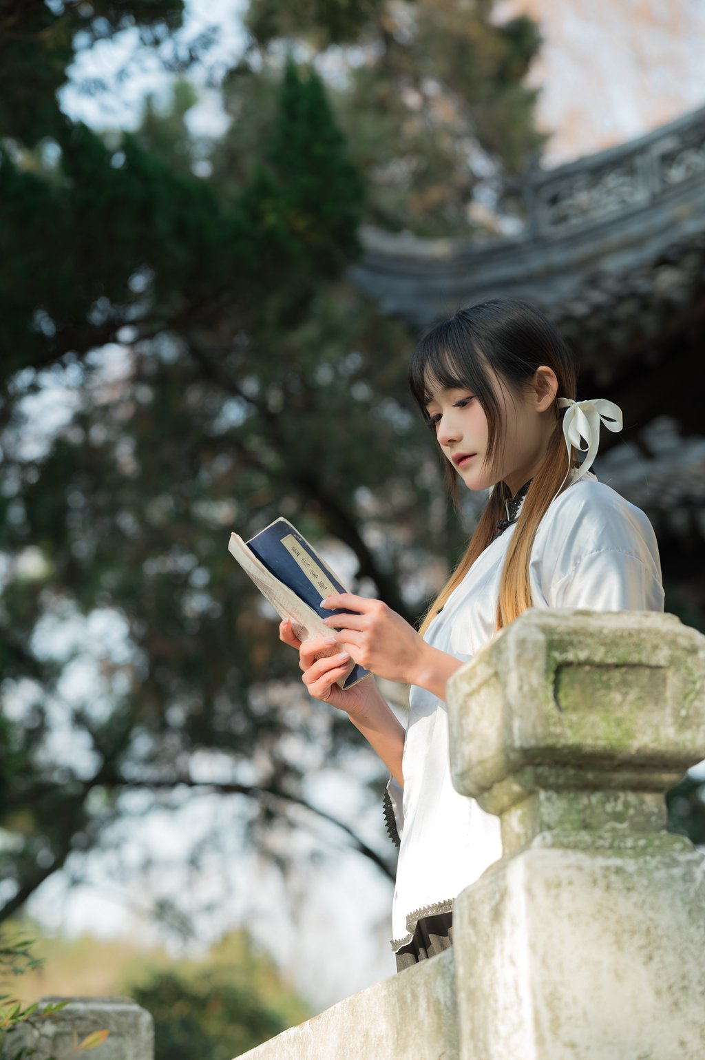 人气Coser@兔子Zzz不吃胡萝卜 碧玉[22P/171MB] 网红写真-第1张