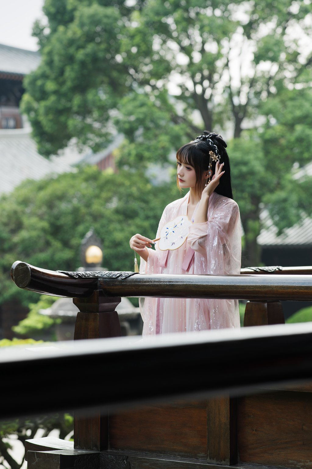 人气Coser@兔子Zzz不吃胡萝卜 佛缘[23P/220MB] 网红写真-第3张