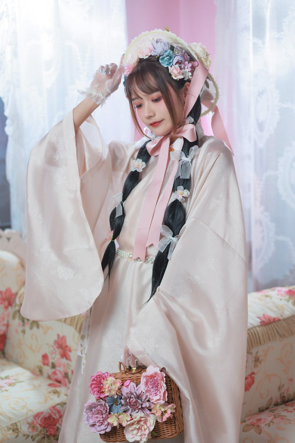 人气Coser@兔子Zzz不吃胡萝卜 明公主的茶会[21P/406MB] 网红写真-第1张