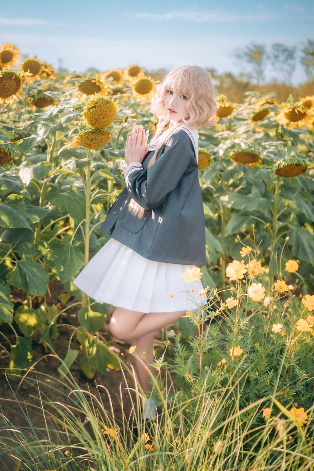 人气Coser@兔子Zzz不吃胡萝卜 花开海上[28P/189MB] 网红写真-第4张