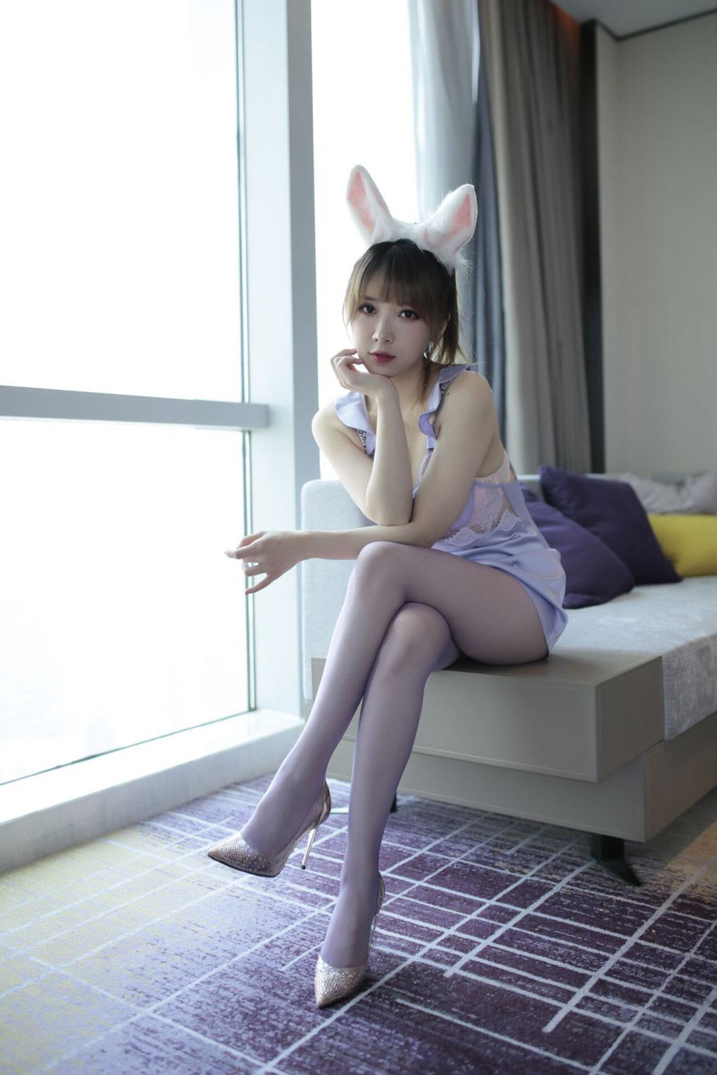 斗鱼主播@小女巫露娜 粉紫兔兔 [37P-6M] 网红写真-第3张