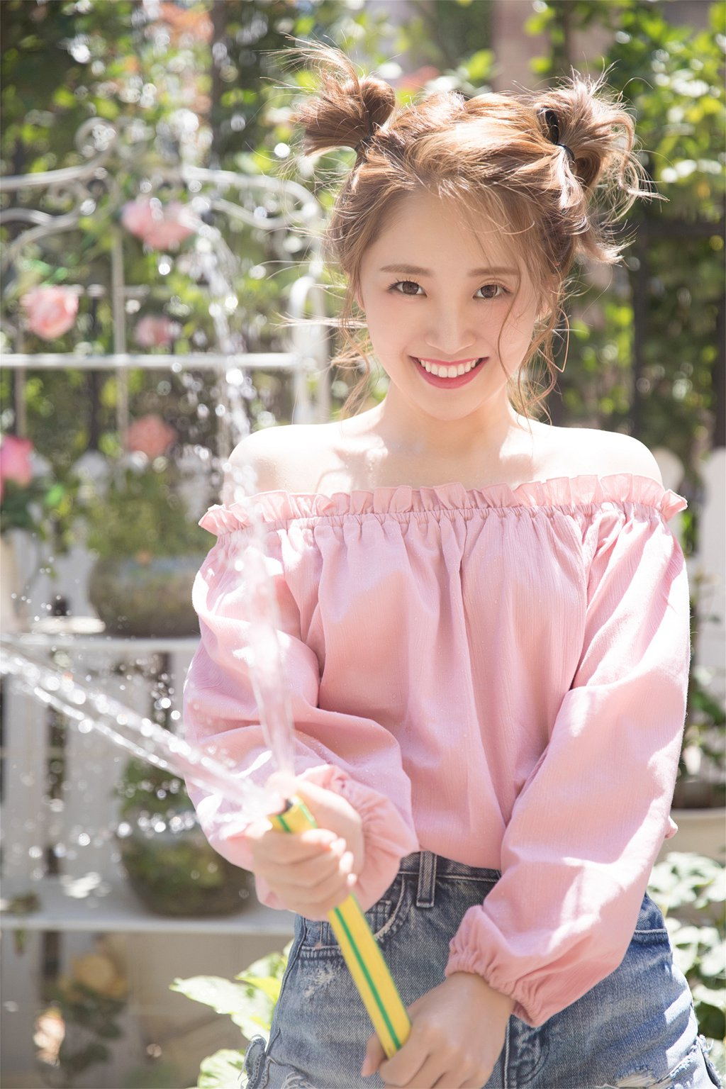 [YALAYI雅拉伊] 2024.04.02 NO.1108 温暖芬芳 [36P/215MB] 网红写真-第2张