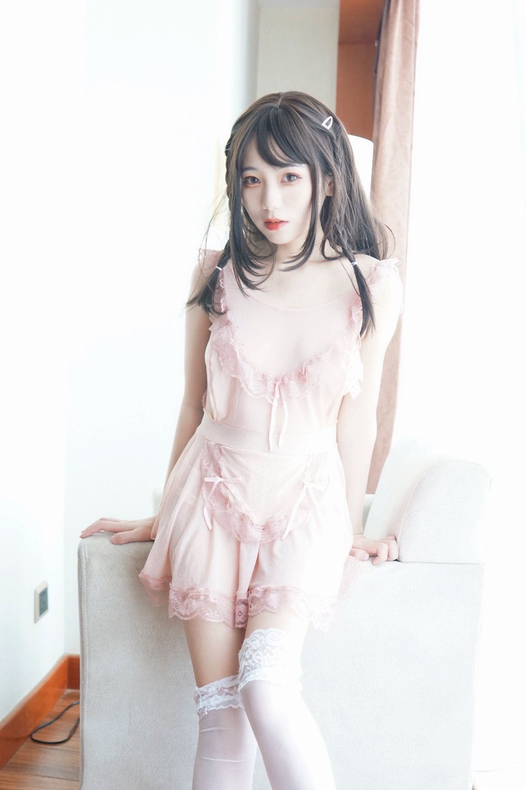 网紅Coser usejan – 粉色创可贴[33P/48MB] 网红写真-第1张