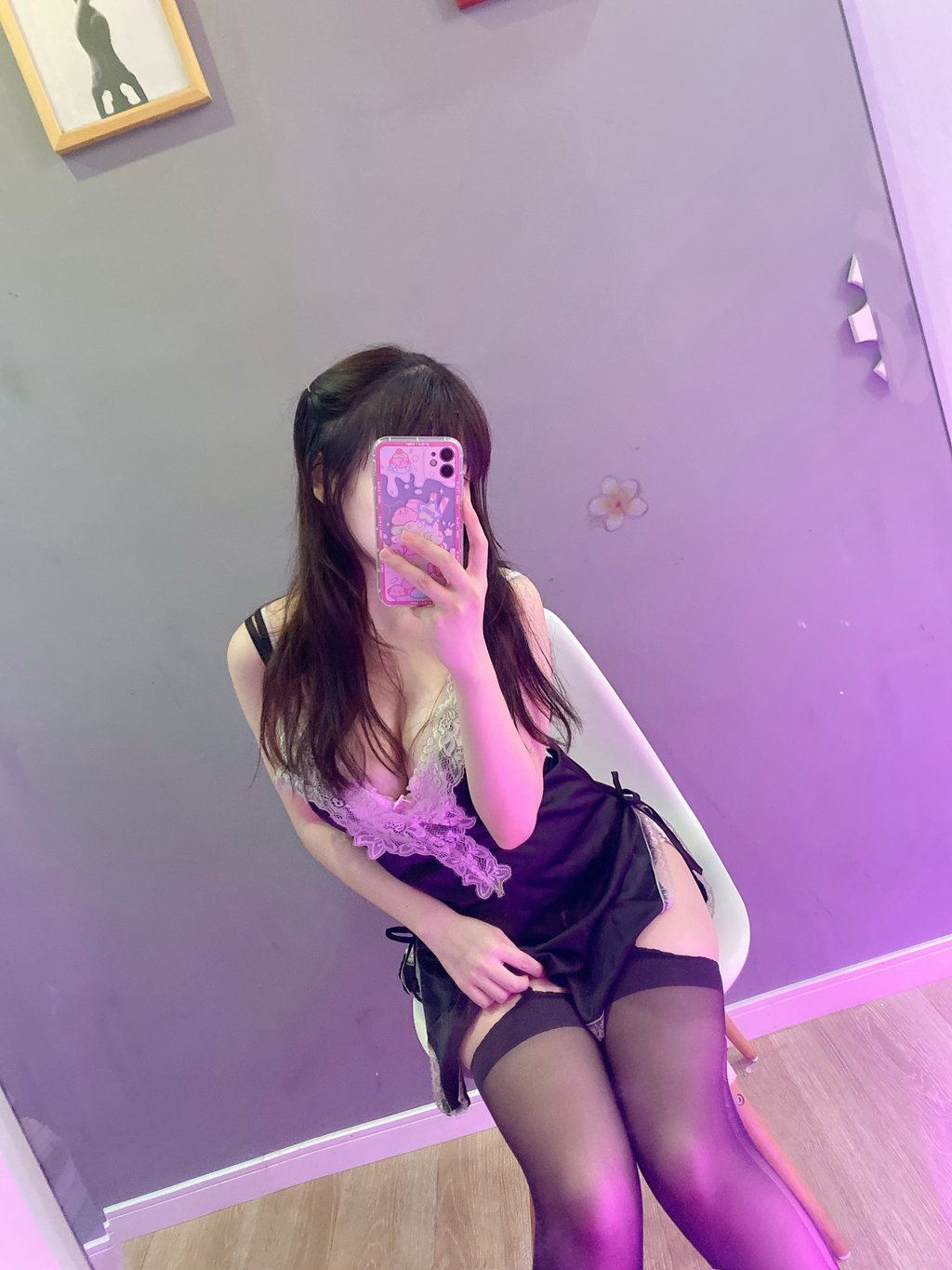 网紅Coser usejan – 黑丝睡衣[30P/58MB] 网红写真-第1张