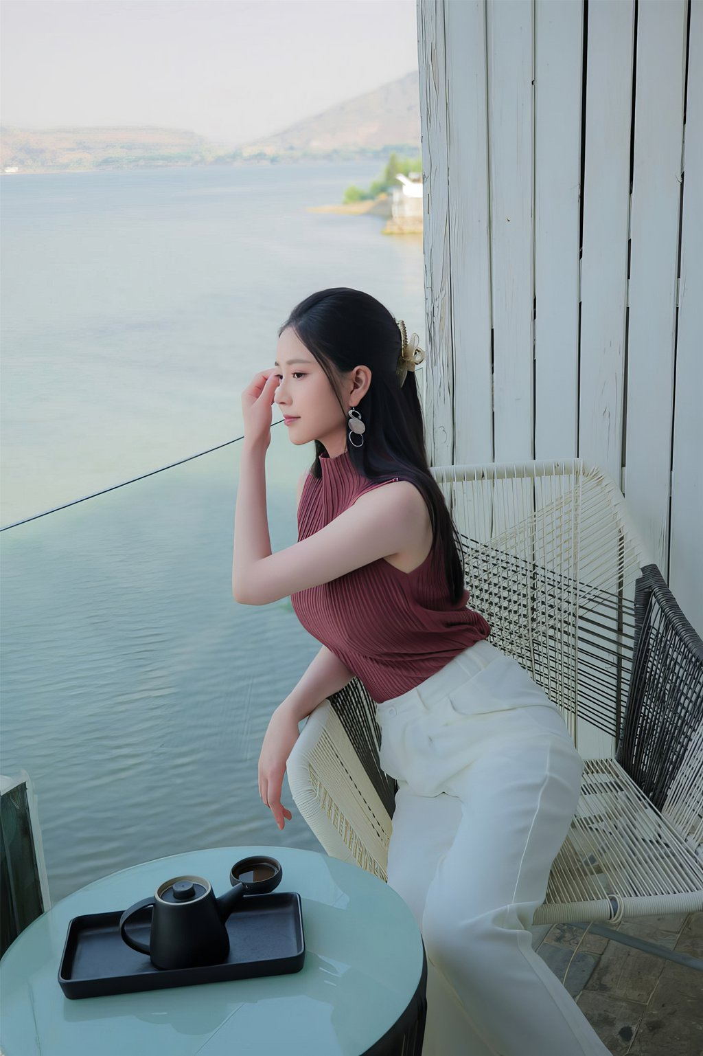 人气美女@年年nnian –下午茶 [38P-130M] 网红写真-第4张