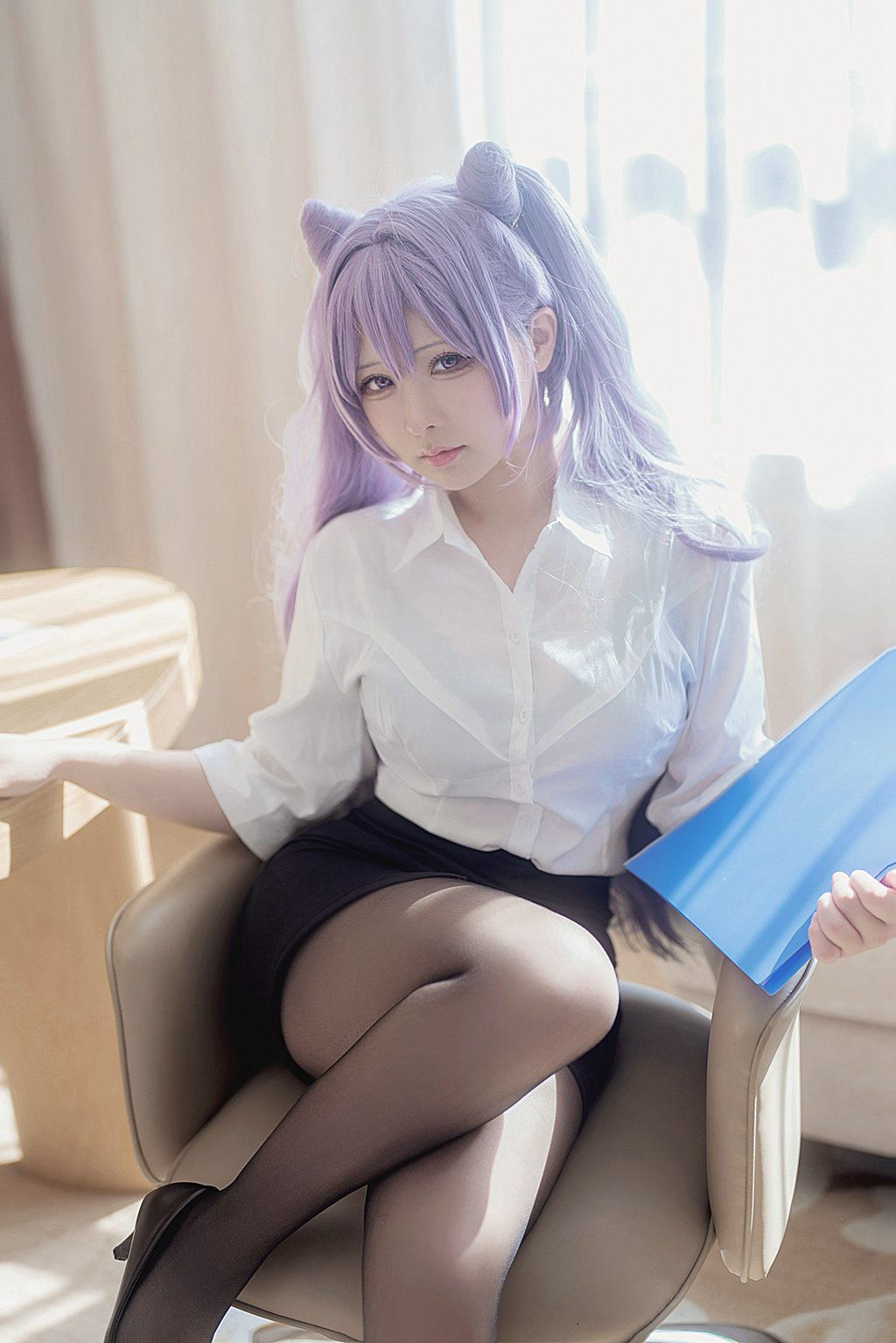 动漫博主@樱梨梨 刻晴秘书[23P-81M] 网红写真-第4张
