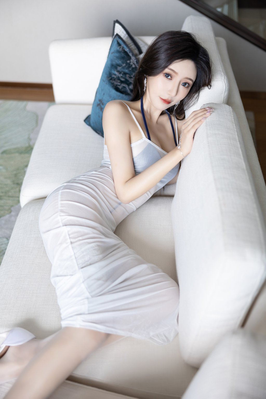 秀人模特@王馨瑶Yanni – 网纱白色拼连体[112P/708MB] 年费专享-第4张