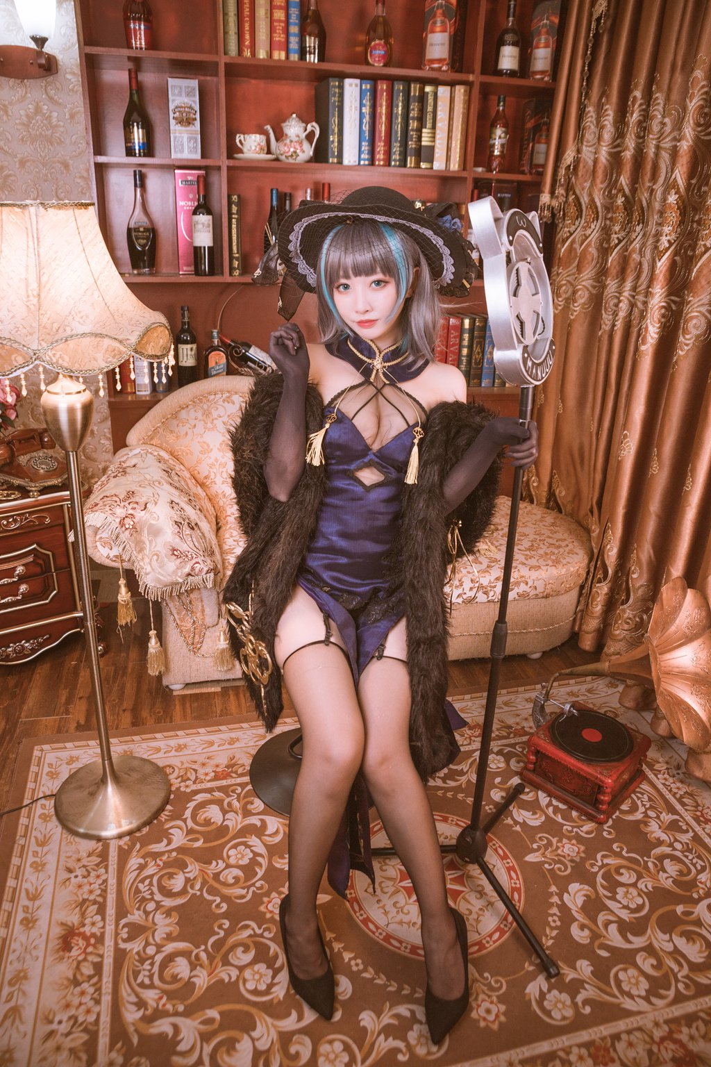网红Coser@宮本桜 –柴郡旗袍 音乐绚烂CaitSith[20P-409.4M] 网红写真-第3张