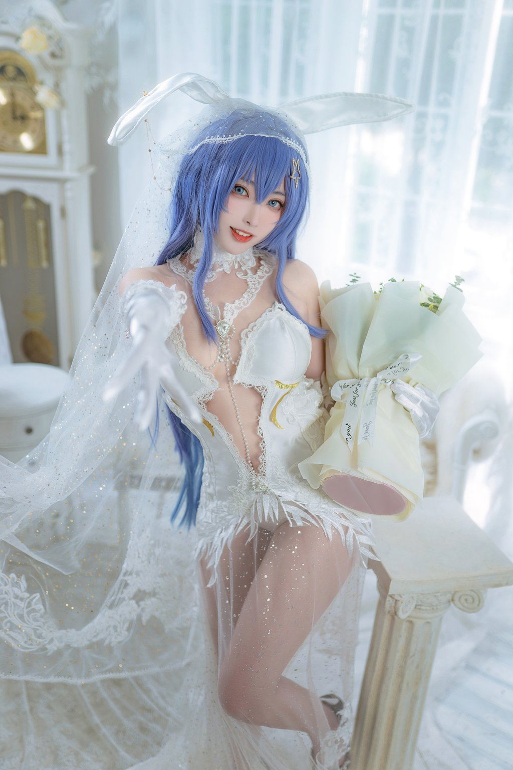 网红Coser@宮本桜 – 花园花嫁[27P-307.2M] 网红写真-第2张