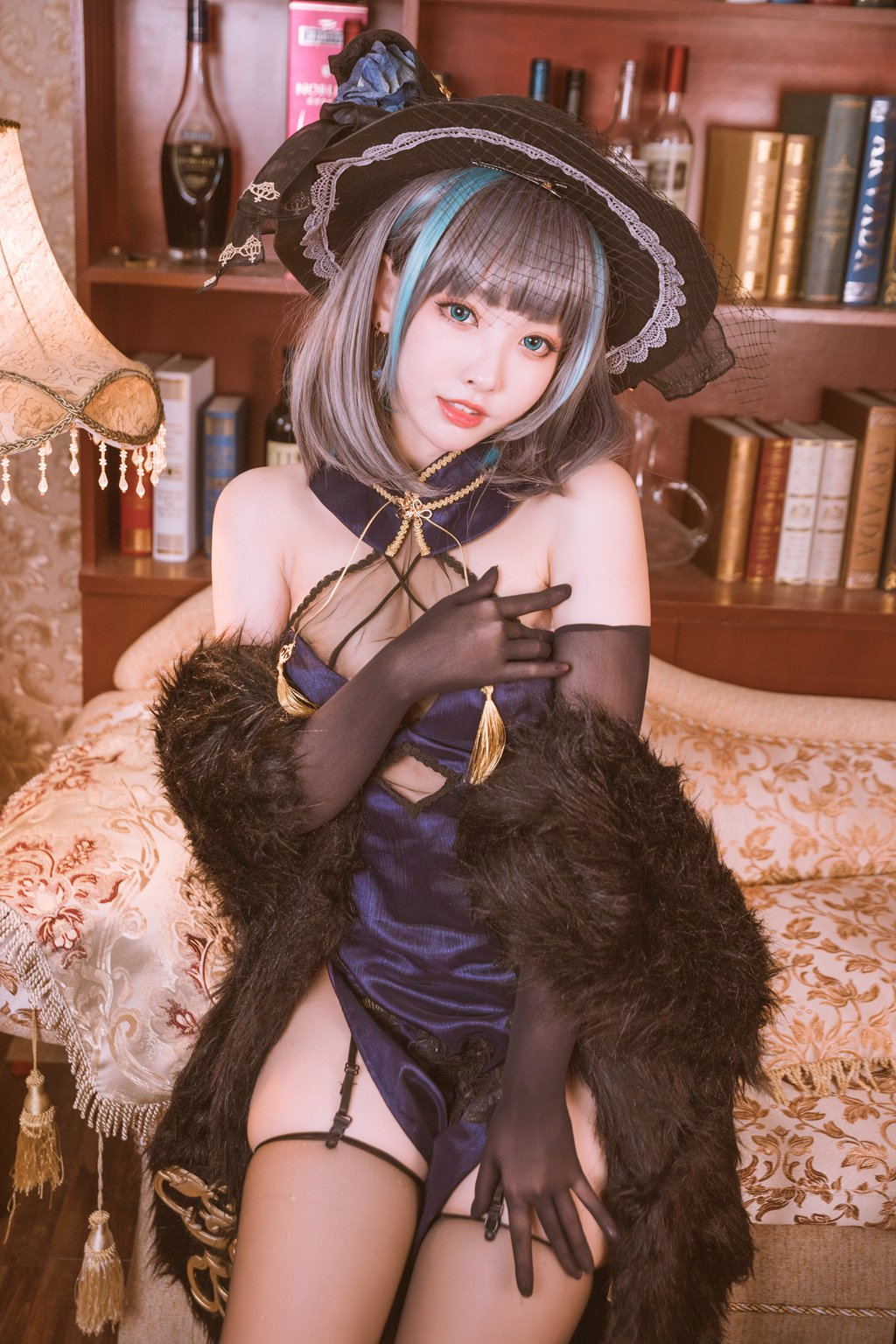 网红Coser@宮本桜 –柴郡旗袍 音乐绚烂CaitSith[20P-409.4M] 网红写真-第1张
