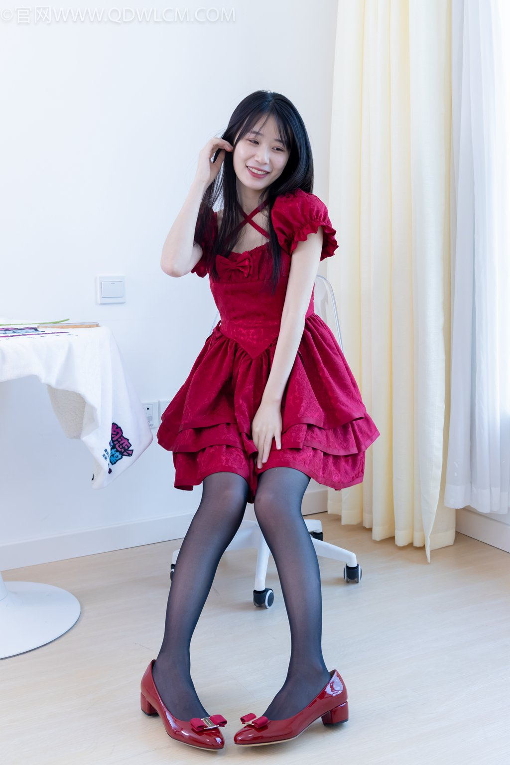 勿恋传媒 NO.2012 菜菜-黑色蔷薇 [266P/1V/6.56G] 其它写真-第4张
