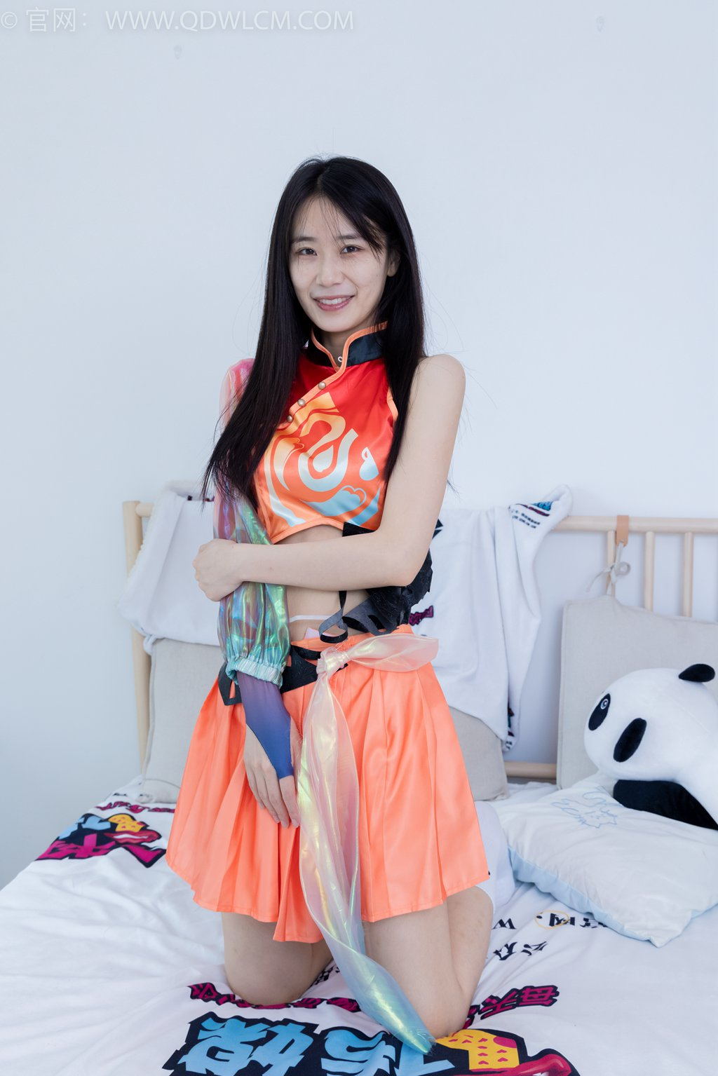 勿恋传媒 NO.2050 菜菜-枫叶黄 [150P/1V/4.51G] 其它写真-第4张