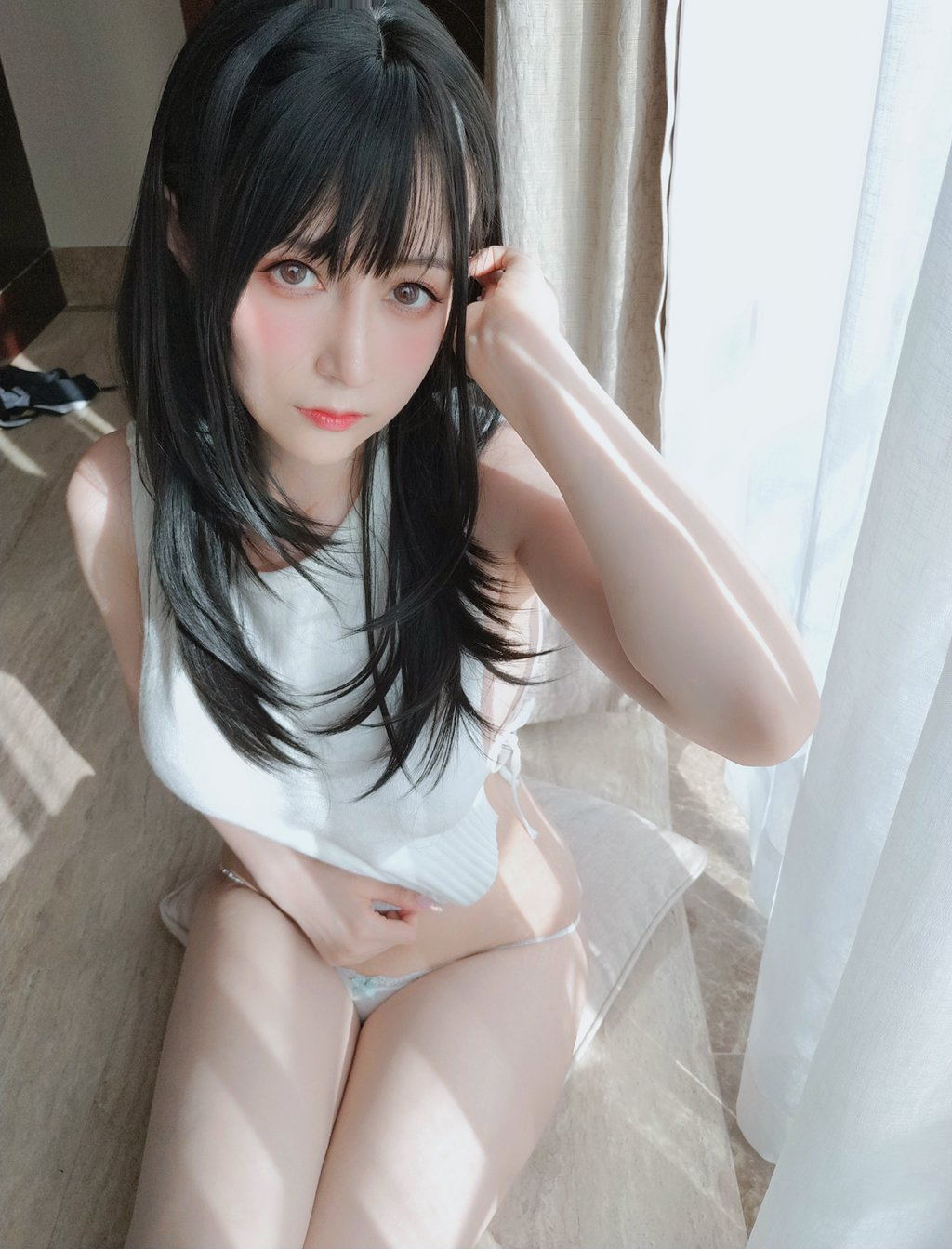 人气动漫Coser@白银81_ 白色毛衣 [49P-114MB] 网红写真-第4张