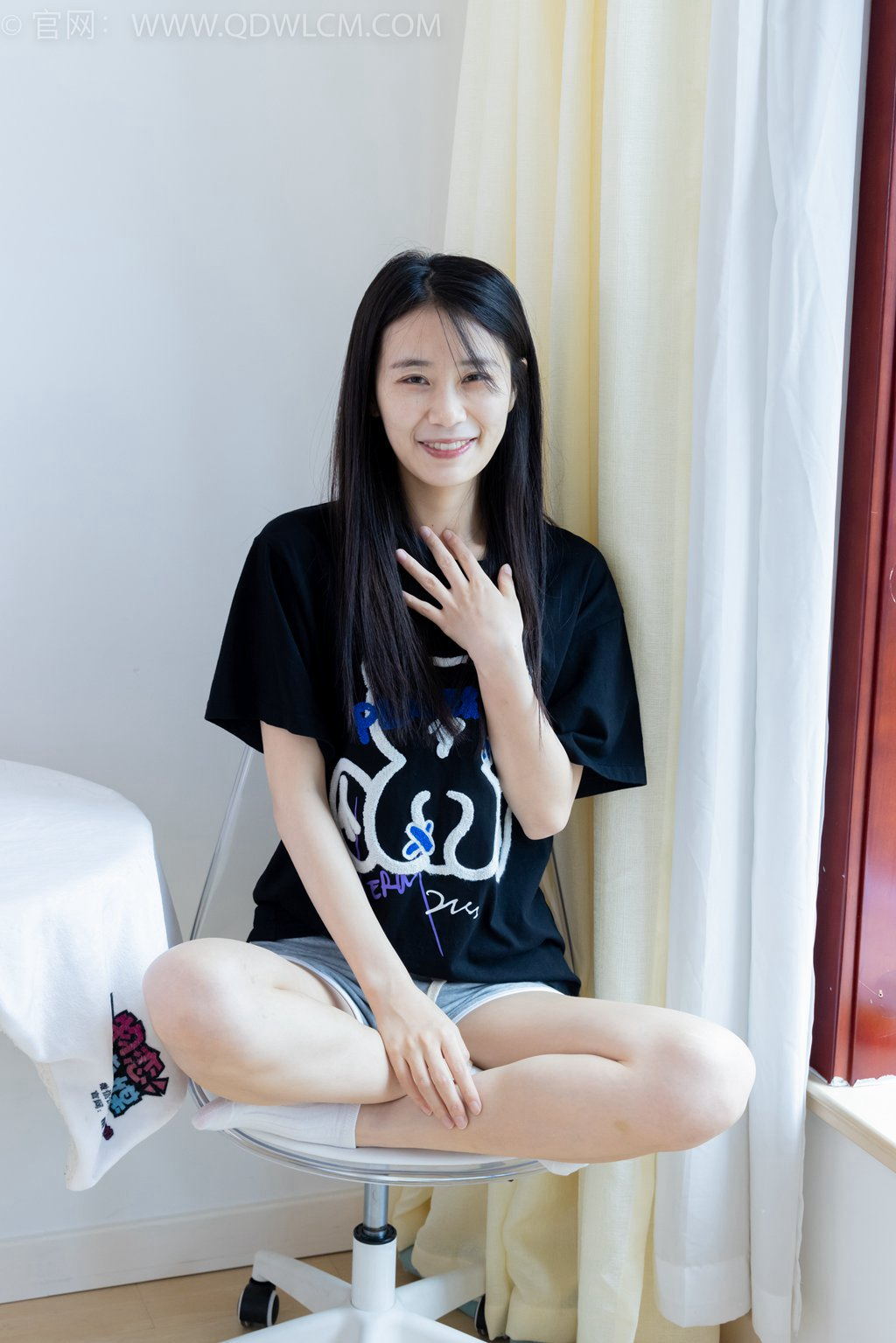 勿恋传媒 NO.2062 菜菜-侧脸很美 [220P/1V/6.19G] 其它写真-第4张