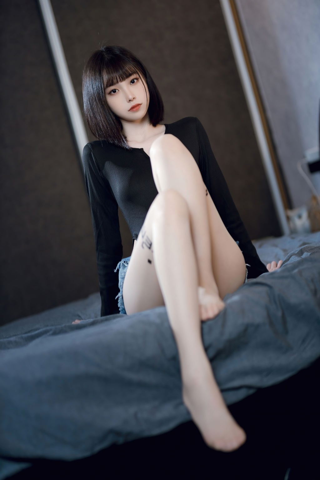 动漫博主@许岚LAN 纯欲牛仔裤2 [40P/278MB] 网红写真-第4张