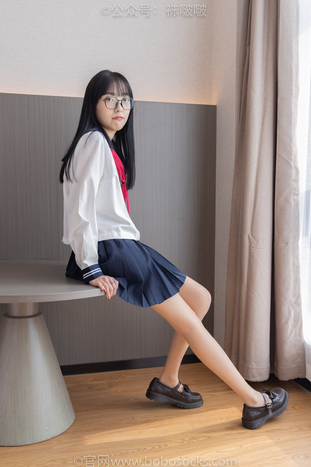 [BoBoSocks袜啵啵] 积分限定作品 NO.005 稚予-JK制服、皮鞋、油亮肉丝 （常规加长版）[133P/1V/3.84G] 年费专享-第3张