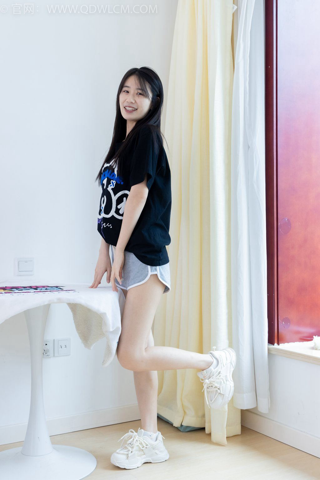 勿恋传媒 NO.2062 菜菜-侧脸很美 [220P/1V/6.19G] 其它写真-第3张