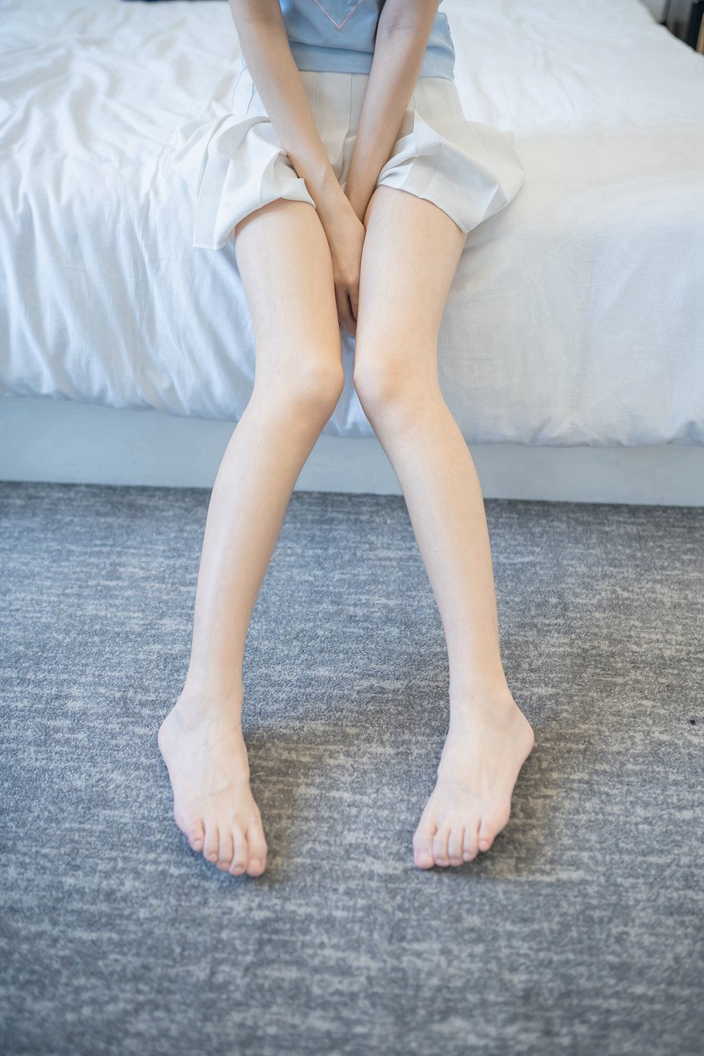 网紅Coser@祖木子 裸足性感长腿 [45P-223MB] 网红写真-第3张