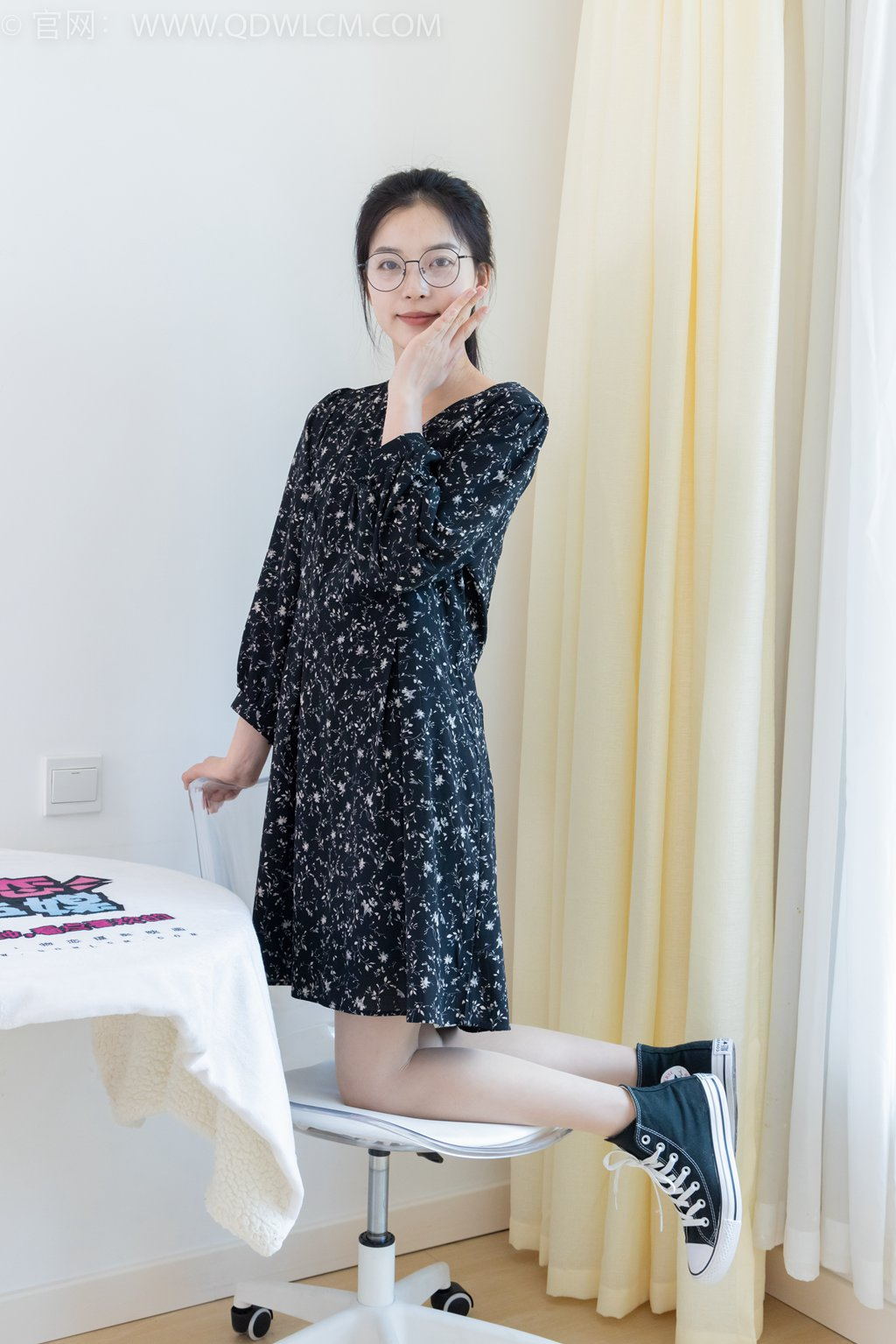 勿恋传媒 NO.2075 茯苓-灰色头像 [150P/1V/4.58G] 其它写真-第3张