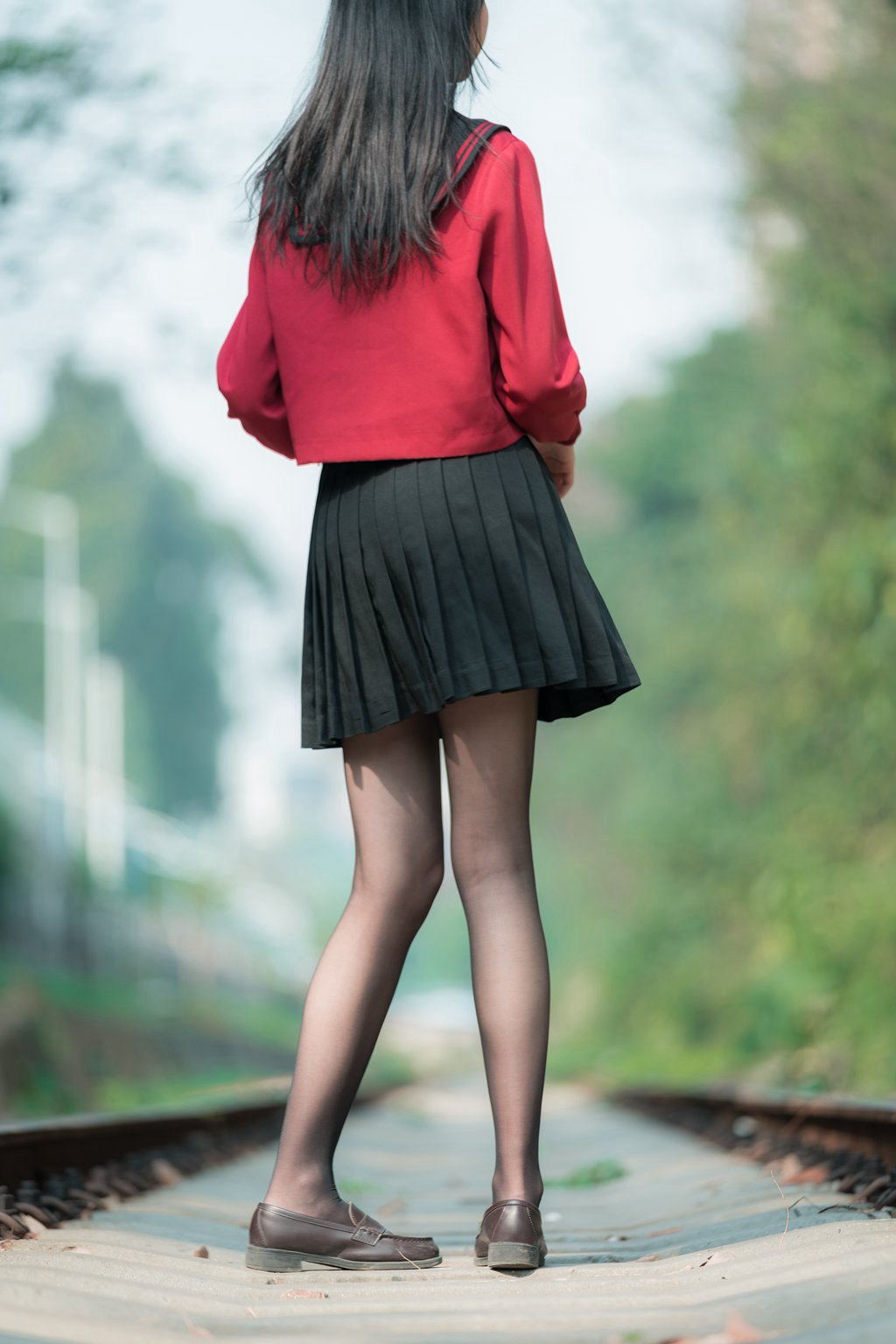 网紅Coser@西呱呀呀呀 –铁轨成片 [47P-721MB] 网红写真-第4张