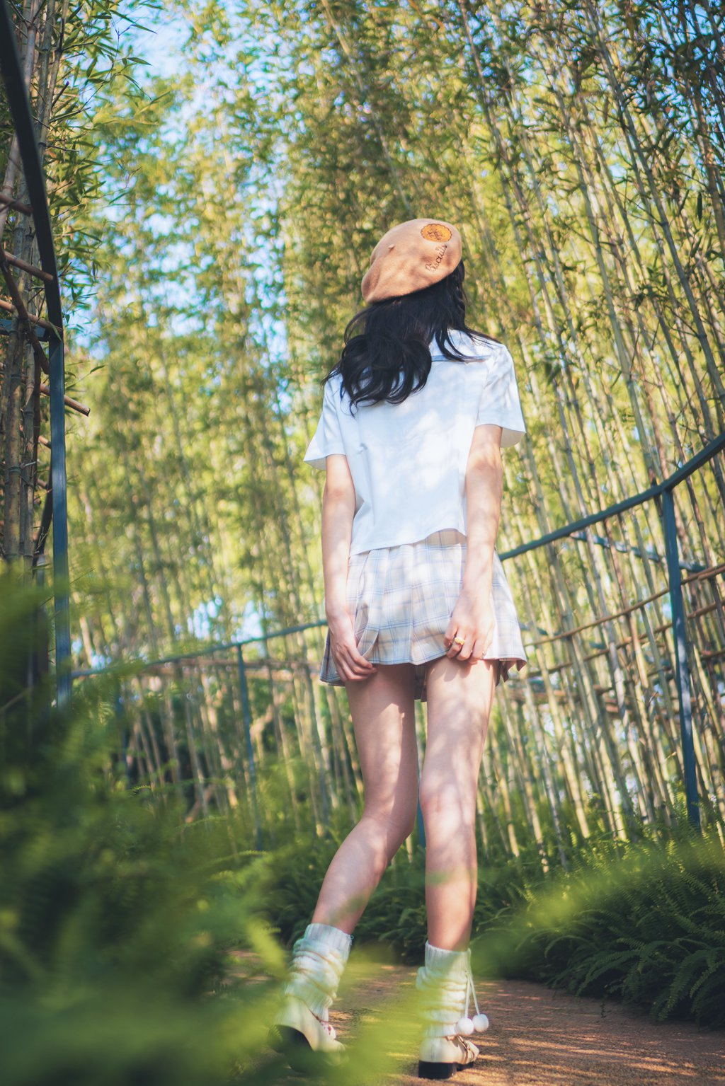 网紅Coser@西呱呀呀呀 –白云森林短袖无外套 [39P-408MB] 网红写真-第4张