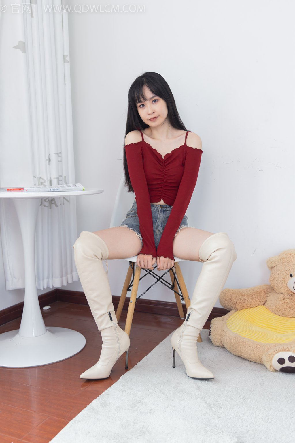 勿恋传媒 NO.2026 兮兮-海上的烟火 [170P/1V/3.47G] 其它写真-第3张