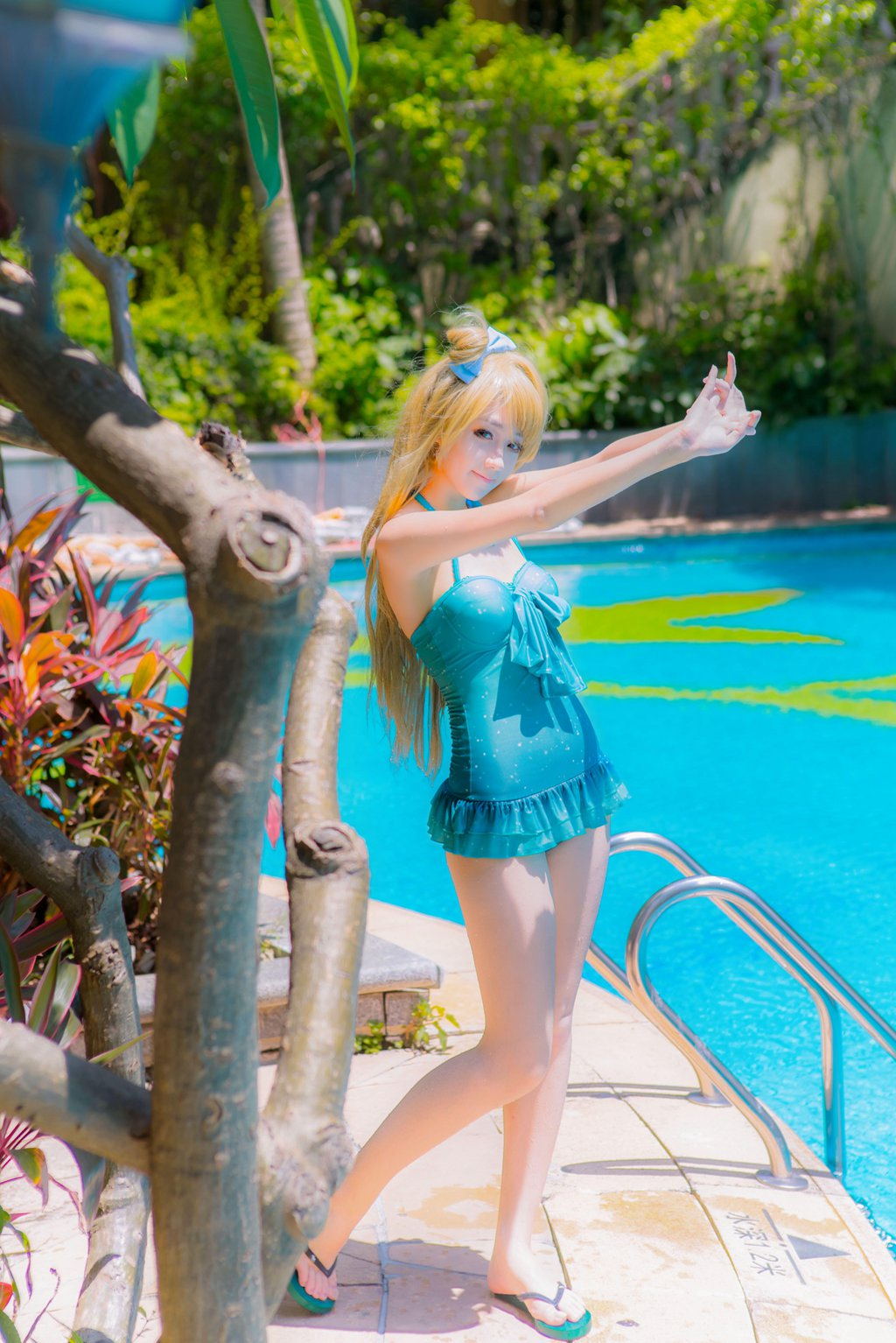微博红人Coser@南桃Momoko 南小鸟[17P-17MB] 网红写真-第2张