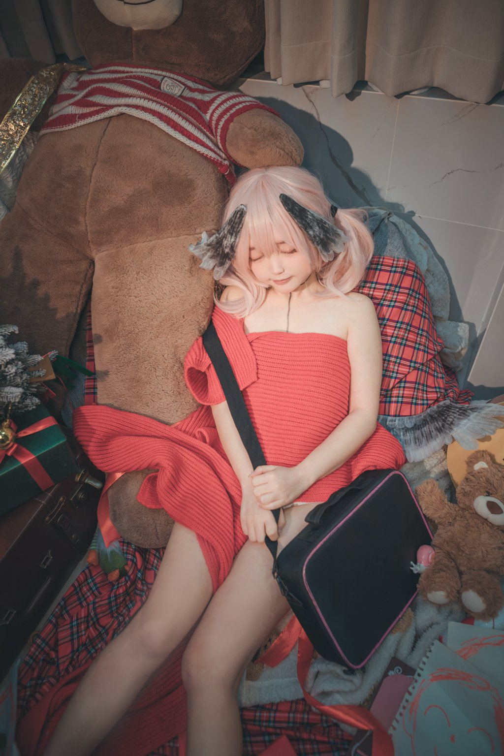 颜值博主@神沢永莉 请签收小春的礼物90 [90P/1V/2.76GB] 网红写真-第2张