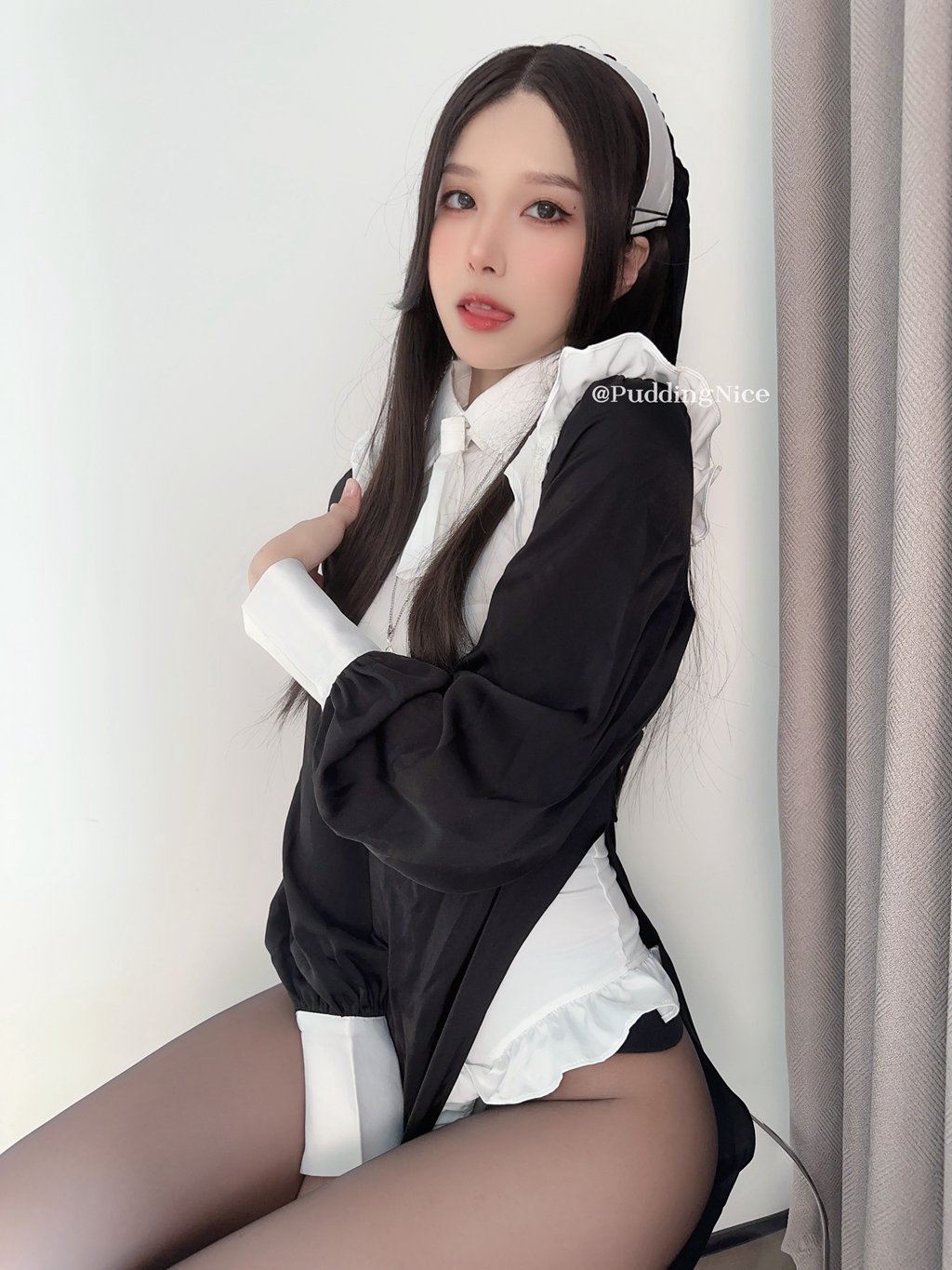 网紅Coser@布丁大法 – NO.053 修女[167P-3V-953M] 网红写真-第2张