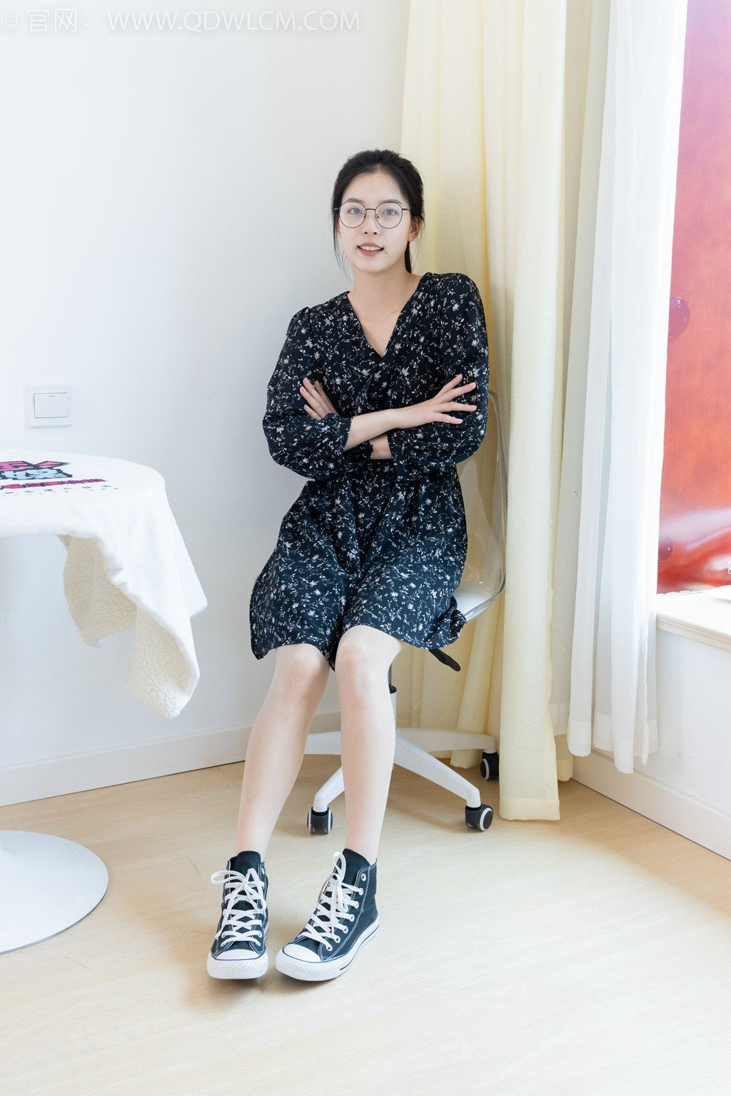 勿恋传媒 NO.2075 茯苓-灰色头像 [150P/1V/4.58G] 其它写真-第2张