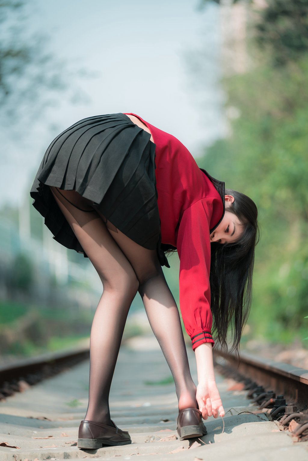 网紅Coser@西呱呀呀呀 –铁轨成片 [47P-721MB] 网红写真-第2张