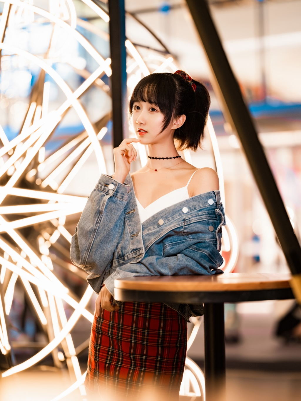 网紅Coser@木绵绵OwO 都市夜恋 [26P/2.02GB] 网红写真-第1张
