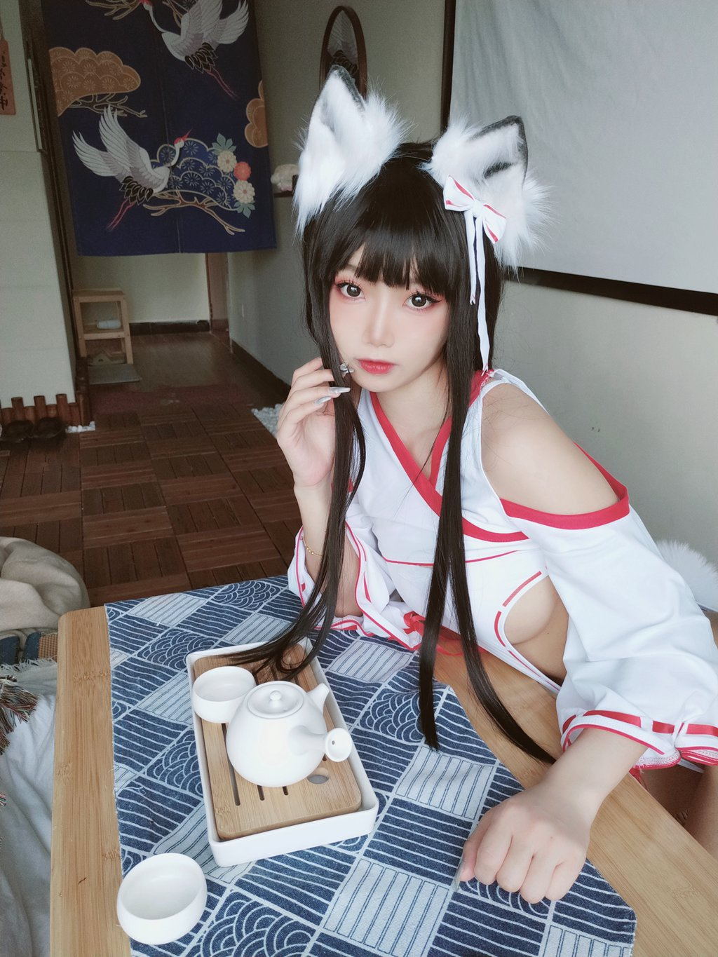 微博红人@鬼畜瑶在不在w 狐耳女巫 [31P-96MB] 网红写真-第1张