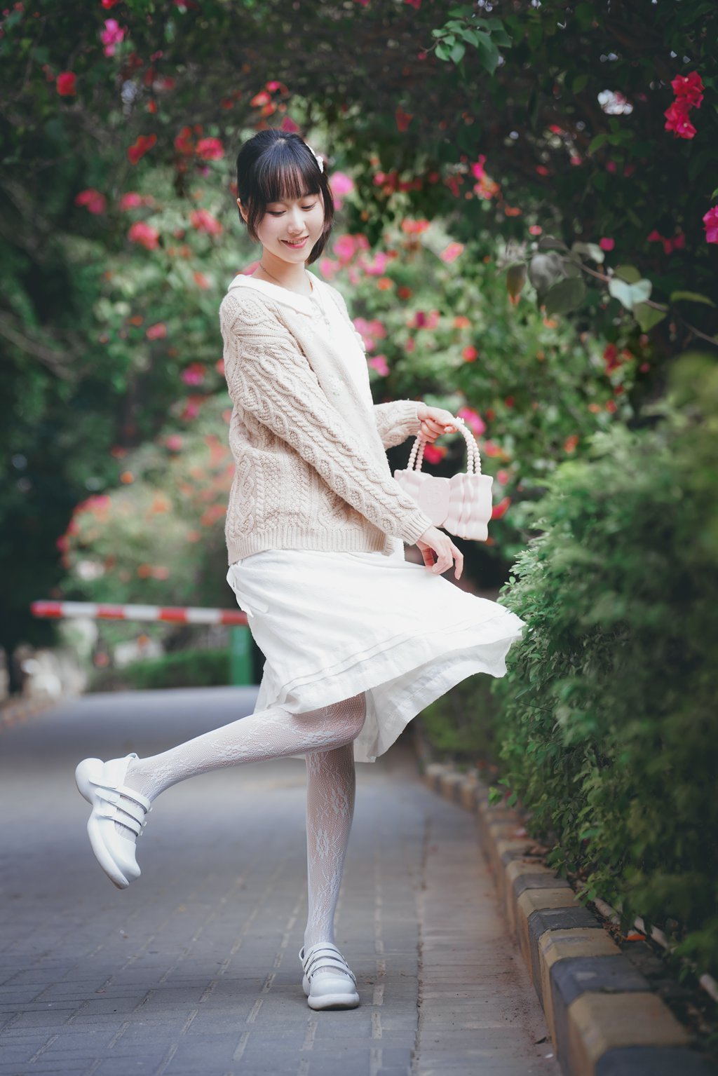 网紅Coser@木绵绵OwO 花与少女[29P-525.9M] 网红写真-第1张