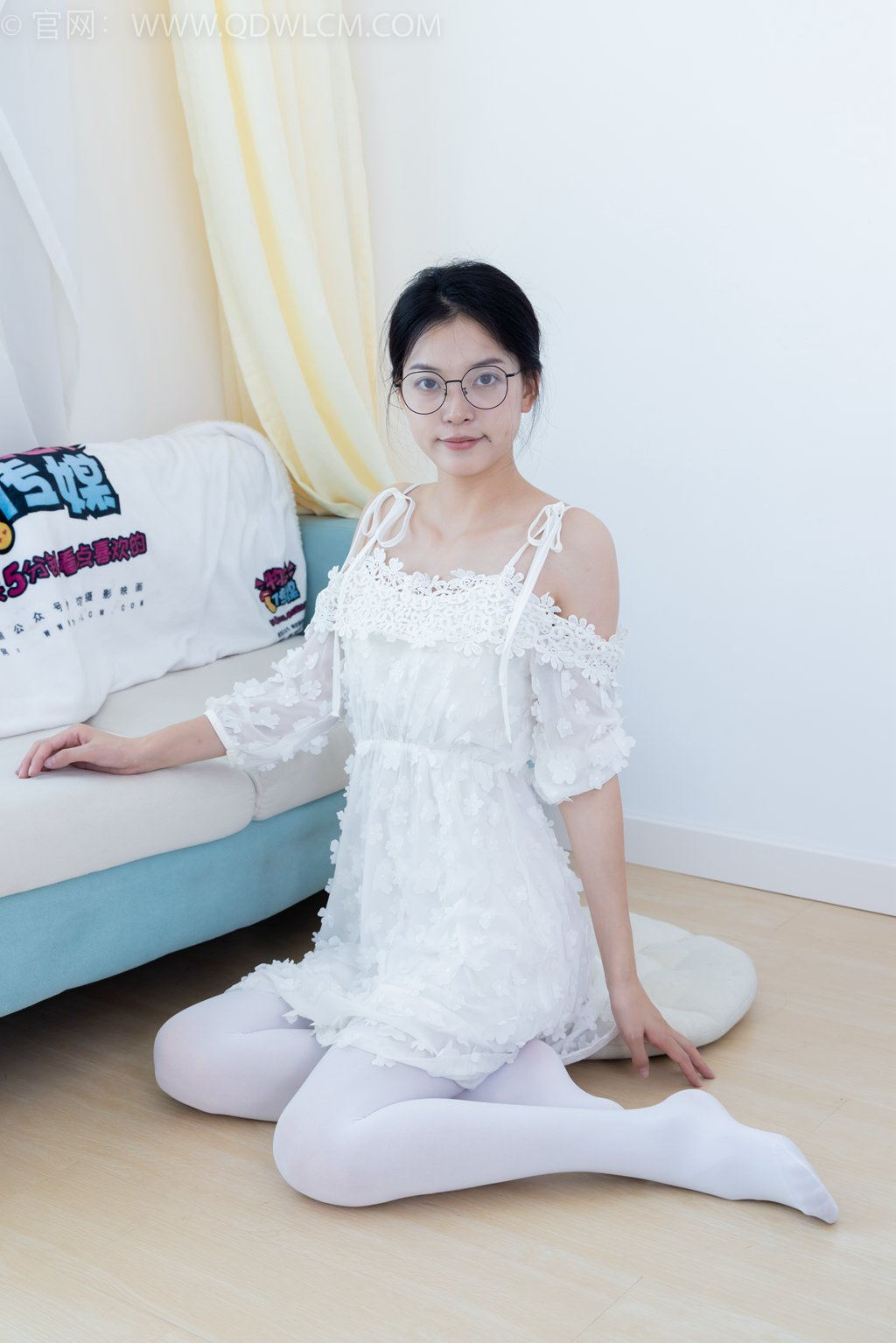勿恋传媒 NO.2094 茯苓-世界失色 [150P/1V/3.13G] 其它写真-第4张