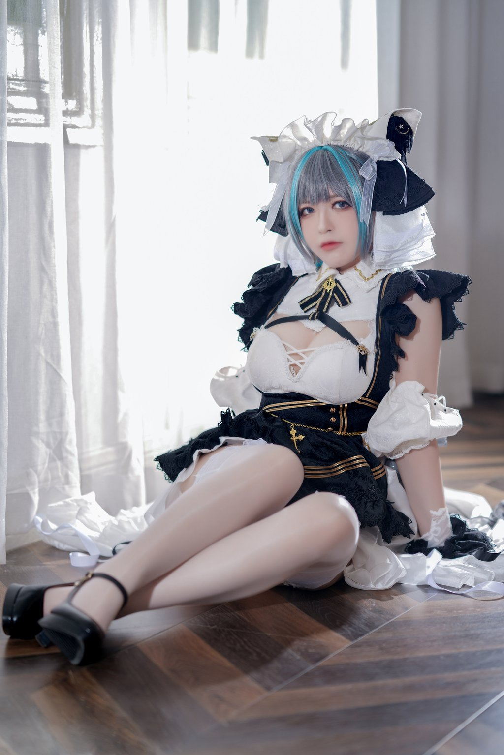 微博人气Coser@半半子 柴郡 [63P/2V/115MB] 网红写真-第4张